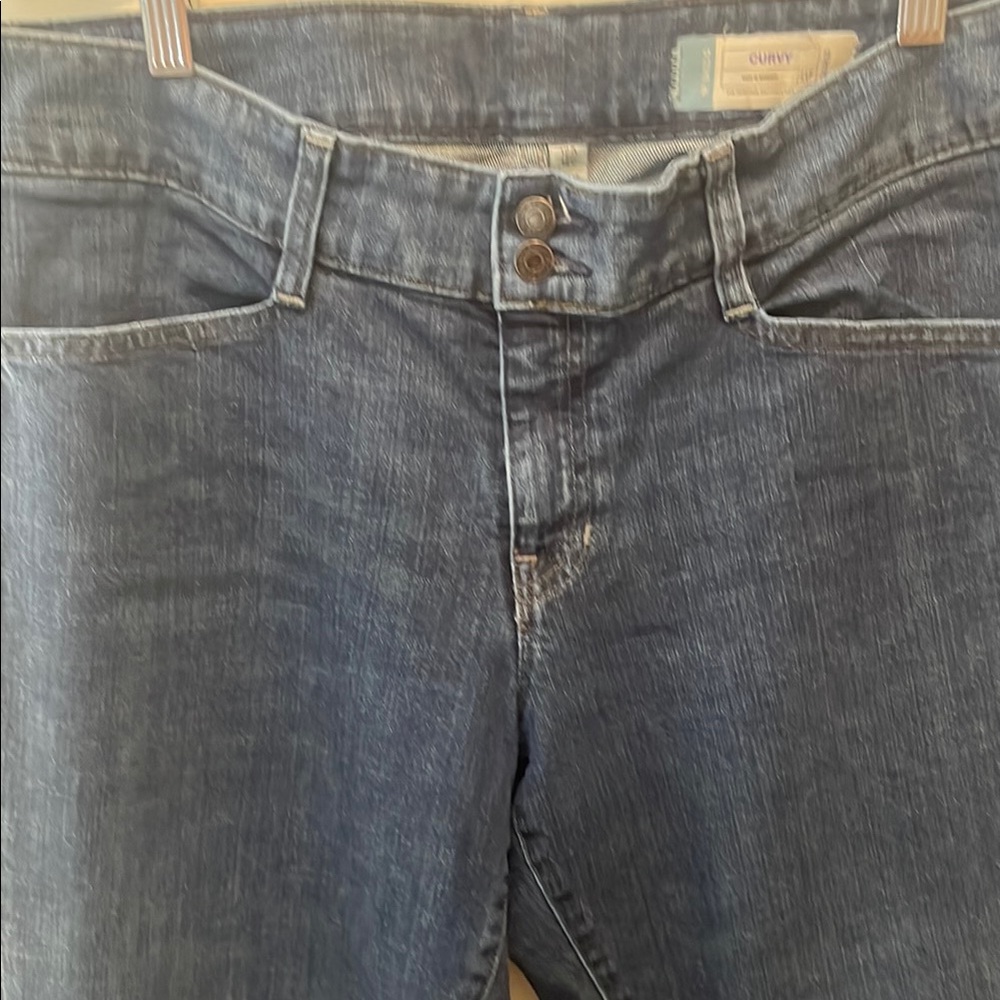 GAP Women's Curvy Bootcut Blue Jeans